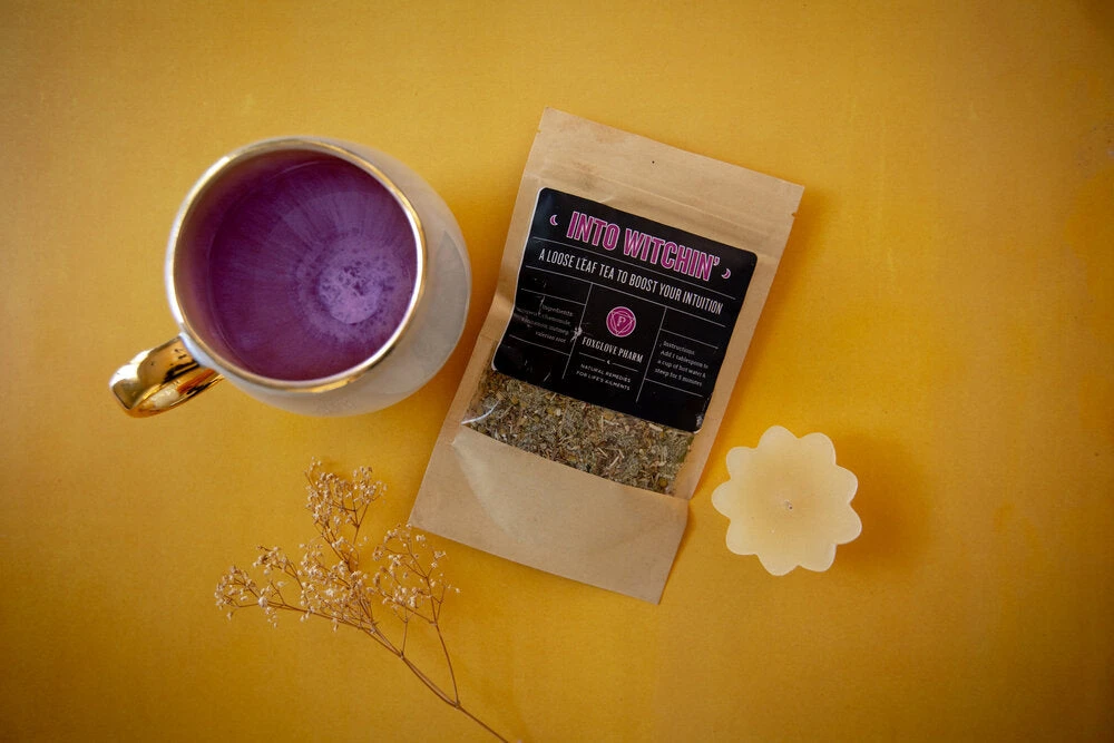 Into Witchin: intuition tea
